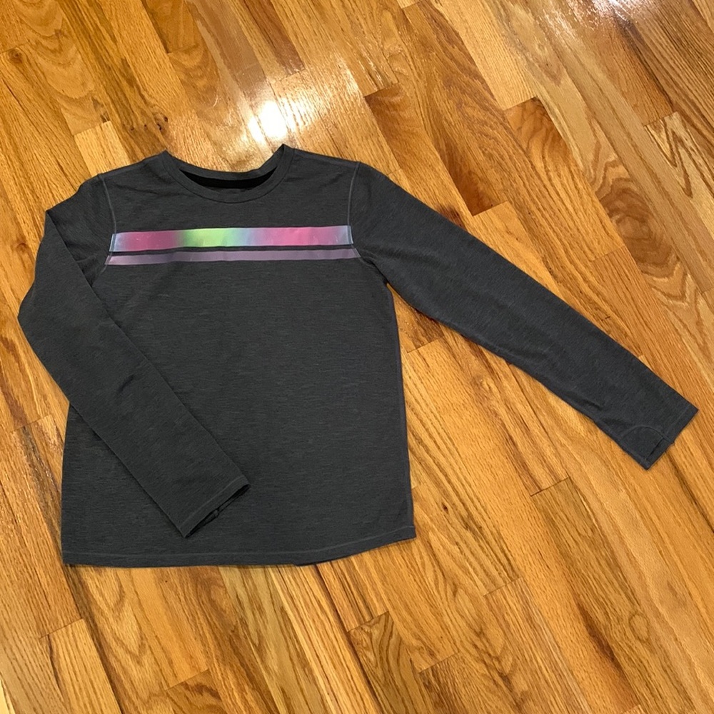 Athleta Girl long sleeve t shirt